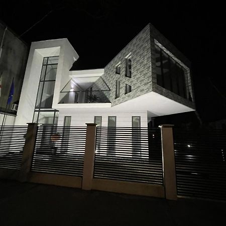 Guest House Prague Zugdidi Dış mekan fotoğraf